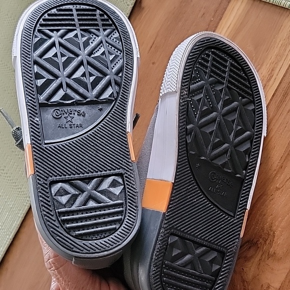 Converse - Picture 5 of 5